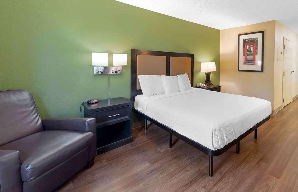 Extended Stay America Suites - Wichita - East Camera foto