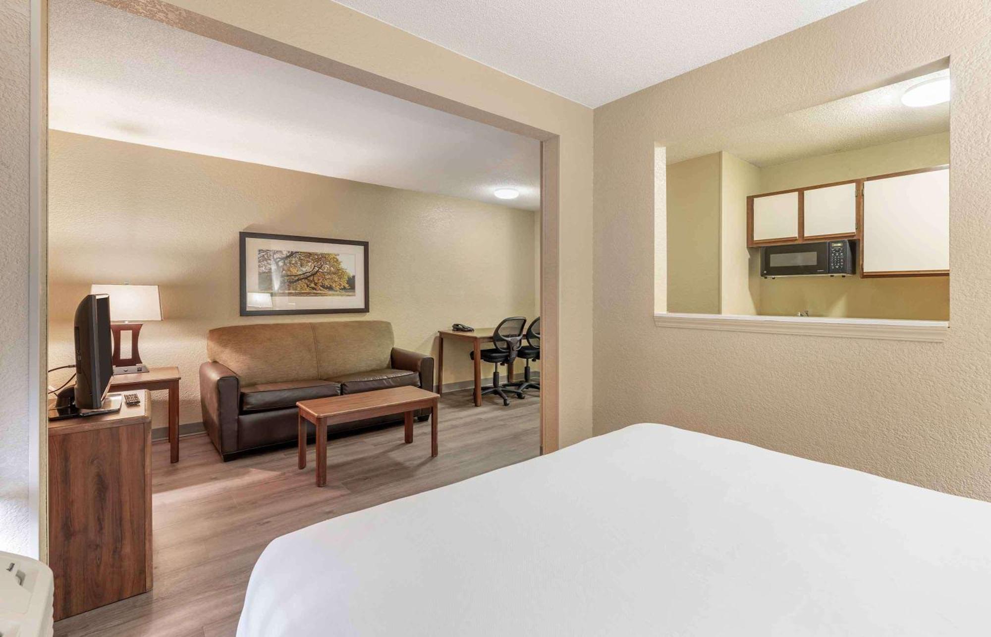 Extended Stay America Suites - Wichita - East Esterno foto
